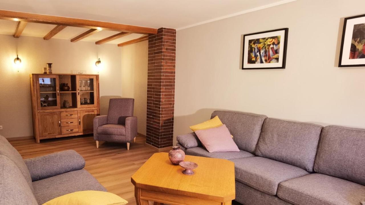 Eifel-Ferienhaus Marga Prüm Exteriör bild